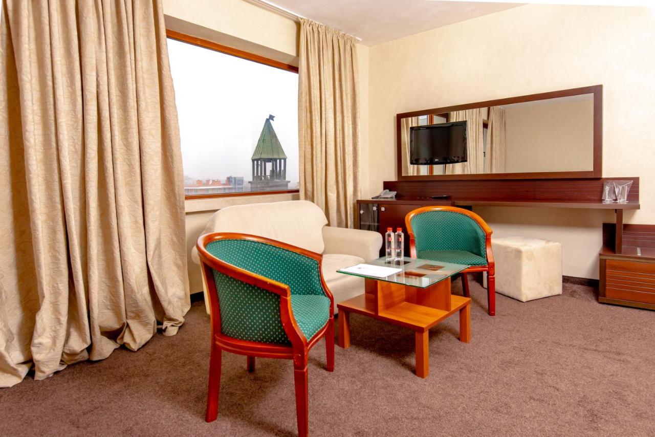 Hemus Hotel - Vratza Vratsa Bagian luar foto
